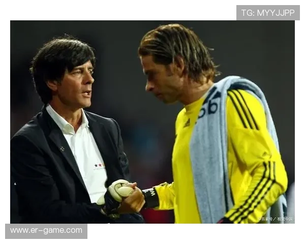 克鲁伊夫心理素质启示录：足球传奇背后的坚韧与智慧